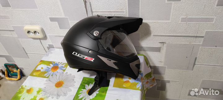 Мото шлем LS2 размер XXL