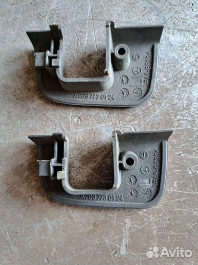 Накладка замка двери Mercedes W203