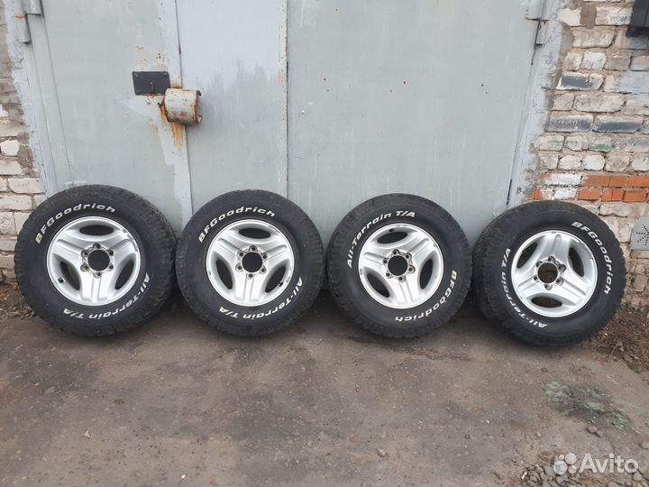 Bfgoodrich All-Terrain T/A 265/70 R16 117