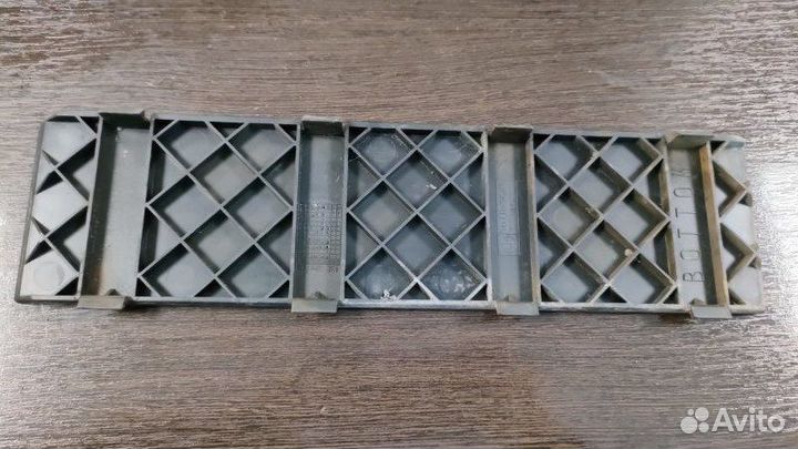 Подставка под ногу Bmw X5 E53 M62 4.6IS 2002