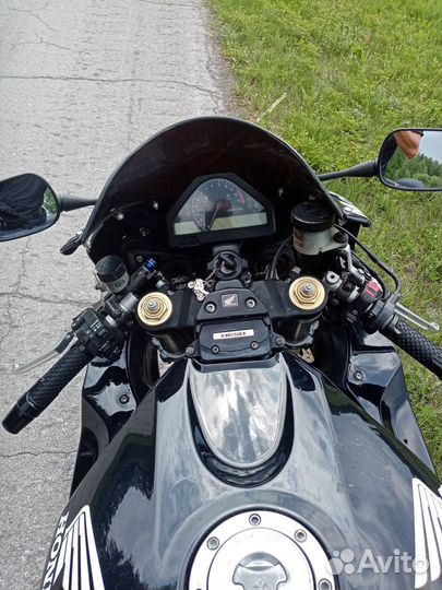 Honda CBR fireblade 1000rr 2007г.в