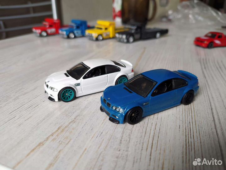 Машинки hot wheels