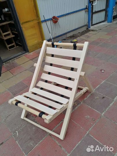 Кресло шезлонг складное