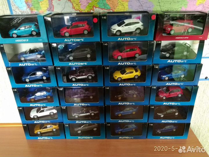 Mazda в масштабе 1/43 от autoart