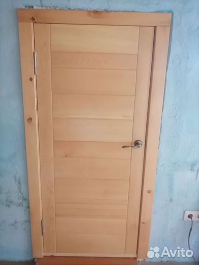 Дверь в баню