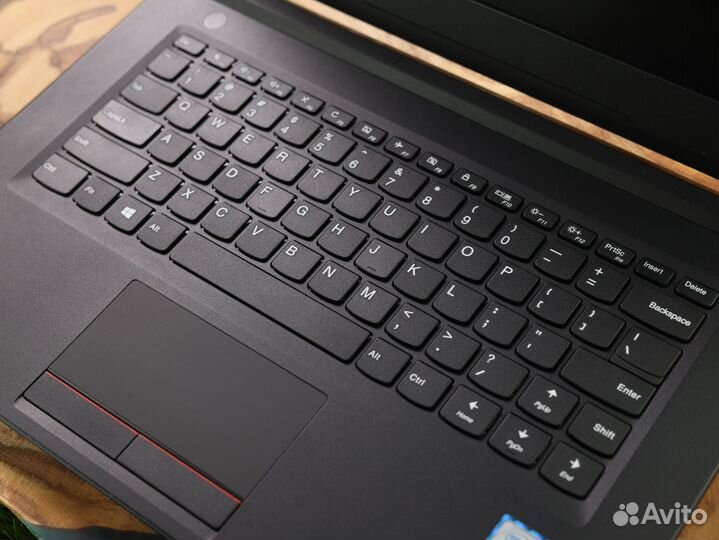 Ноутбук Lenovo i7, 8Gb, SSD 256Gb, Radeon R7