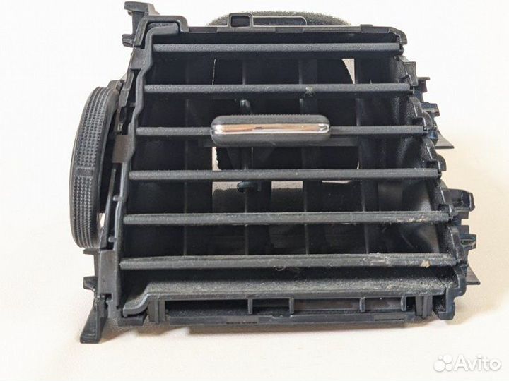 Воздуховод левый Nissan Serena C26 MR20 2013