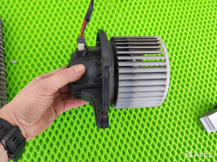 Мотор отопителя на для KIA ceed Киа Сид Сиид 07-12