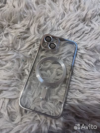 Чехол на iPhone 13/14