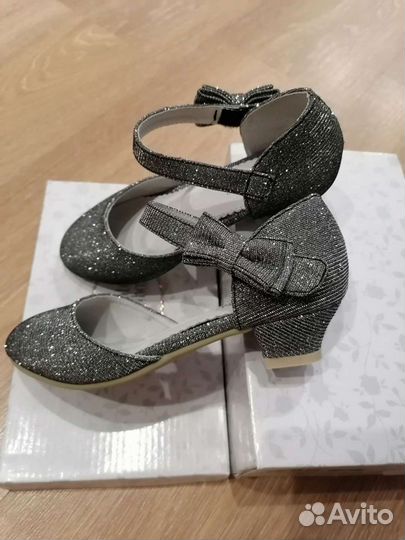 Туфли для девочки