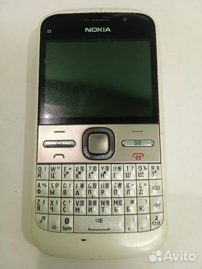 Nokia E5, 512 МБ