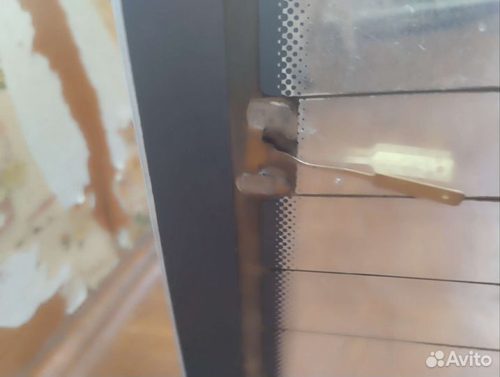 Заднее стекло