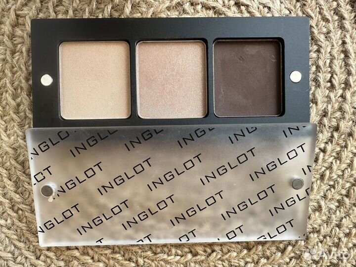 Тени для век Inglot