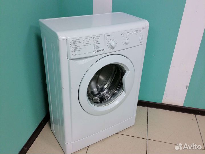 Стиральная машинка Indesit узкая