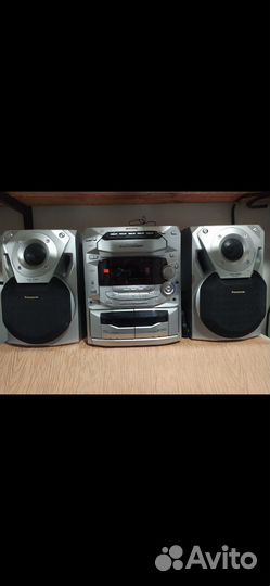 Музыкальный центр panasonic