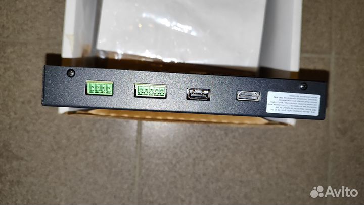 Приёмник crestron dm-rmc-scaler-c