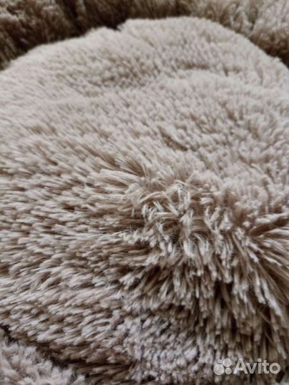 Лежалка для собак и кошек