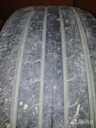 Goodyear EfficientGrip 235/65 R17 104V