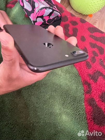 iPhone 7 Plus, 32 ГБ