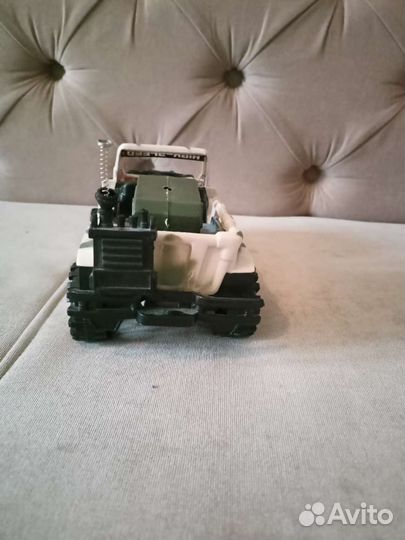 Игрушка машина