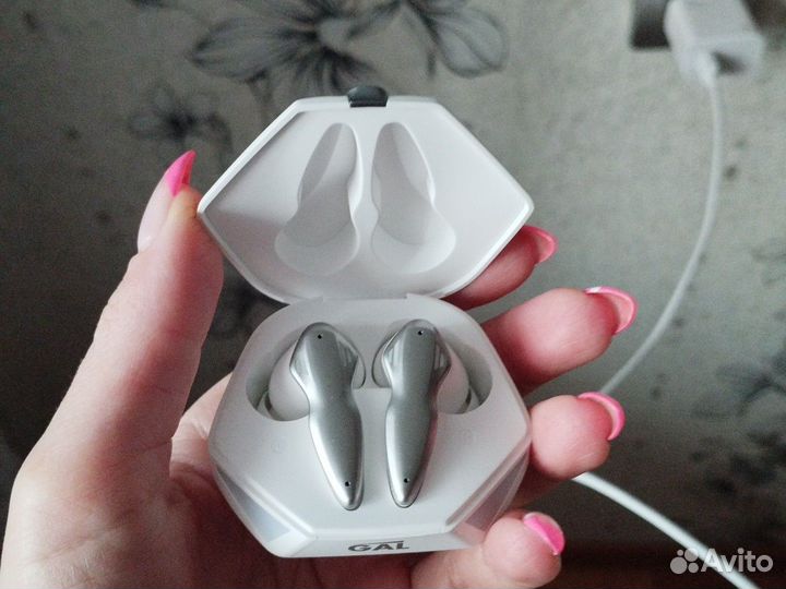 Беспроводные наушники