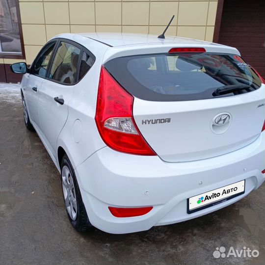 Hyundai Solaris 1.4 AT, 2013, 102 000 км