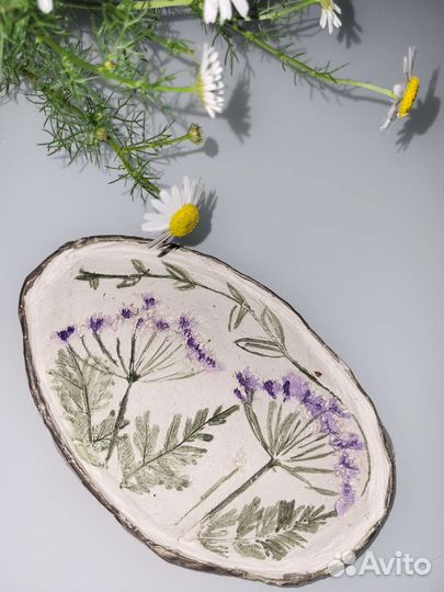Тарелка декоративная ручной работы