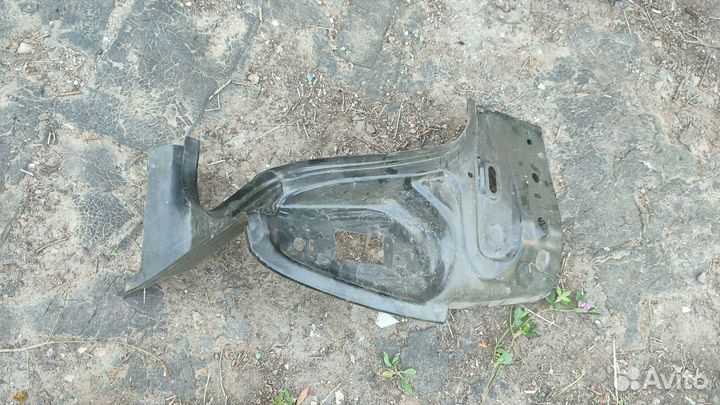 Панель фонаря левого Renault Logan 05-14г