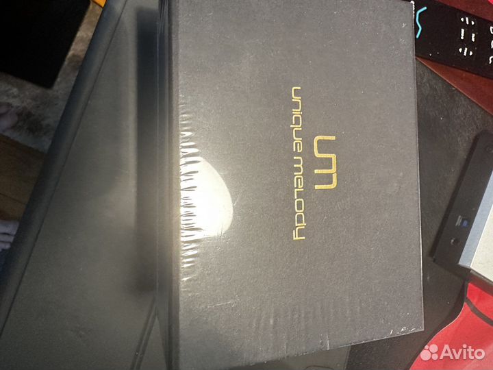 Продам наушики MA Eclipse и UM Mest 2