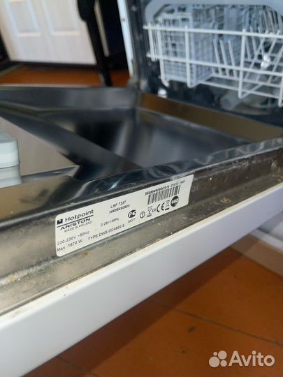 Посудомоечная машина Hotpoint Ariston LSF 7237