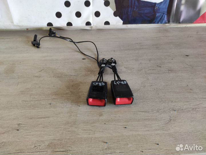 Фиксатор ремня безопасности Шевроле Круз Chevrolet