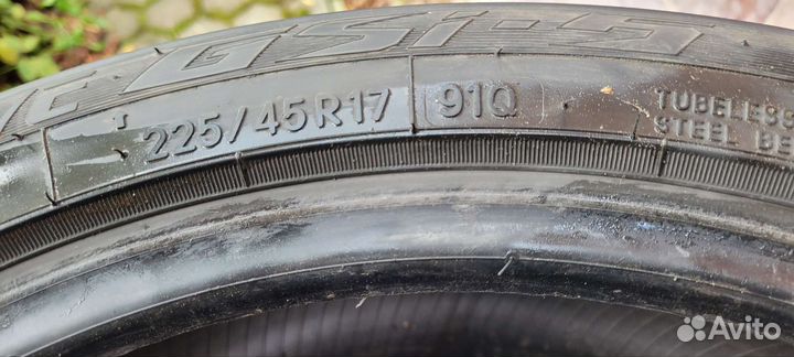 Toyo Observe GSi-6 HP 2.25/4.5 R17