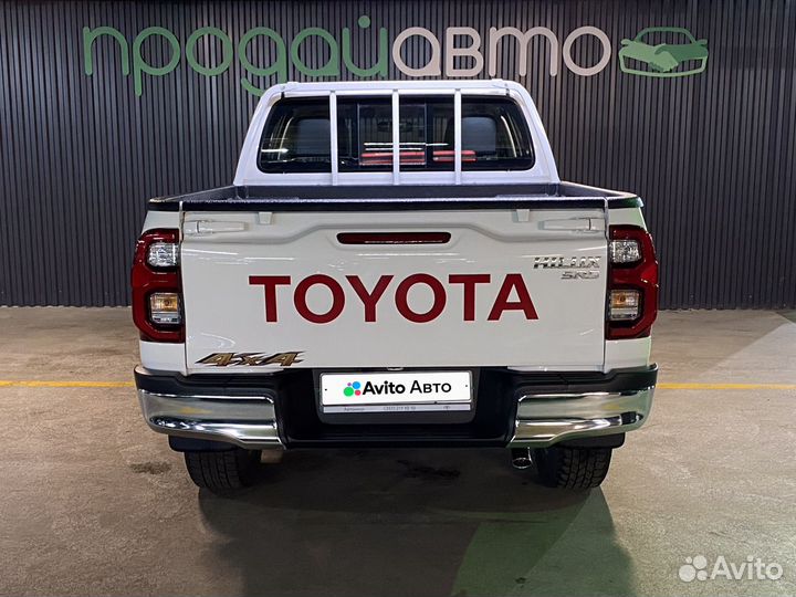 Toyota Hilux 2.7 AT, 2022, 6 356 км