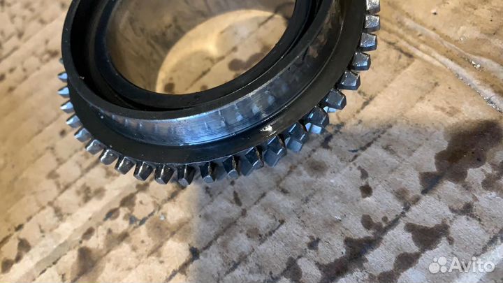 Шестерня 3-ей Mitsubishi lancer mirage 1,8 л