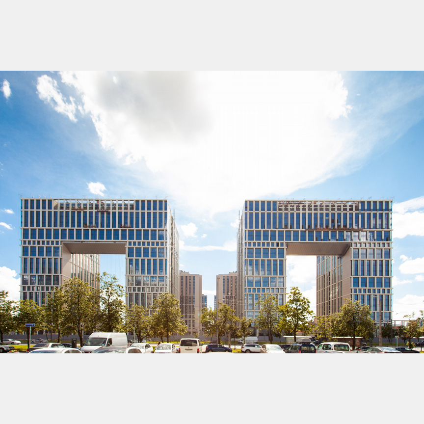 3-к. квартира, 104 м², 17/23 эт.