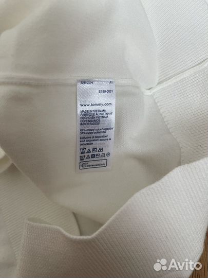 Пуловер Tommy Hilfiger новый белый