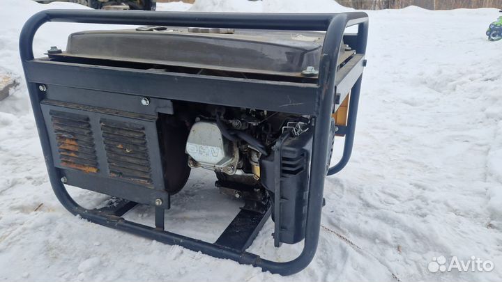 Генератор бензиновый Kipor KGE 2500E