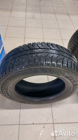 Bridgestone Ice Cruiser 7000 195/65 R15