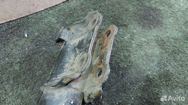 Амортизатор передний правый Hyundai Matrix 1 G4ED