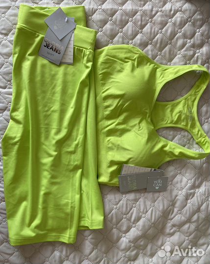 Костюм для фитнеса