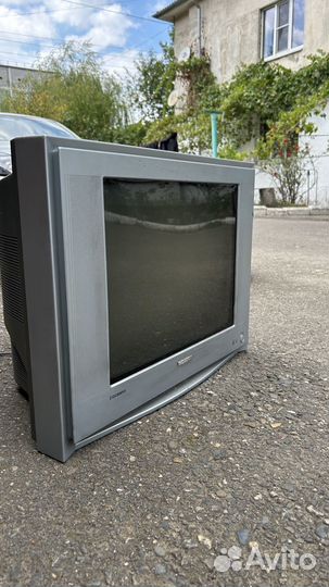 Телевизор на запчасти