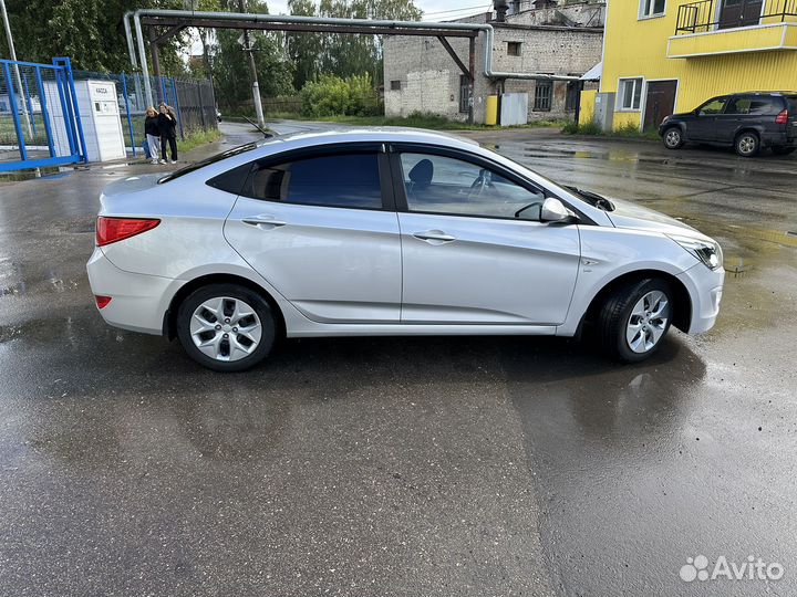 Hyundai Solaris 1.6 AT, 2015, 125 000 км