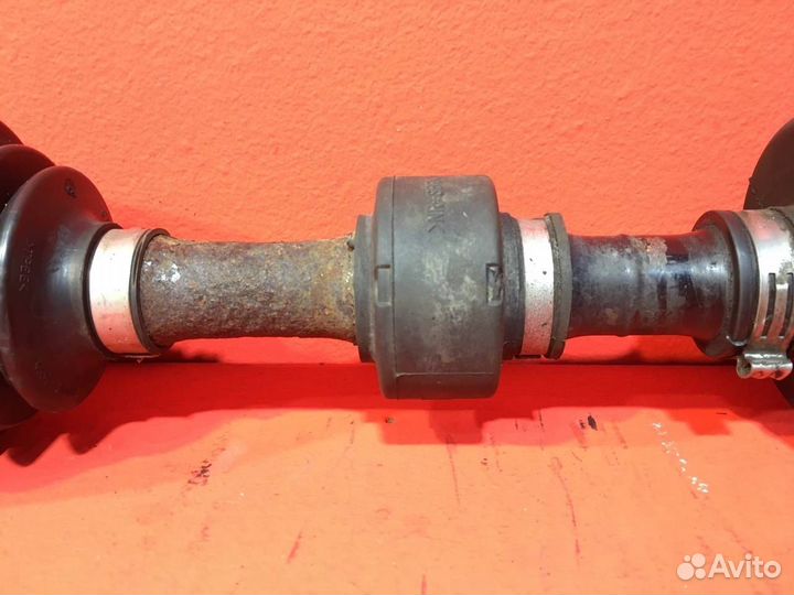 Привод для Hyundai Santa Fe CM D4HB 2.2 л (Б/У)