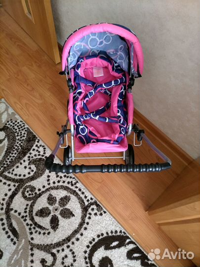 Коляска для кукол