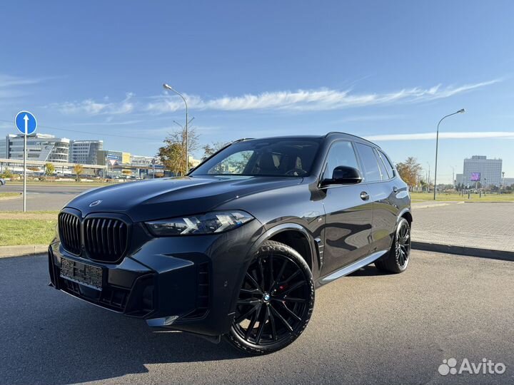 BMW X5 3.0 AT, 2023, 14 500 км