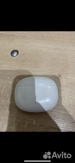 Бесроводные наушники