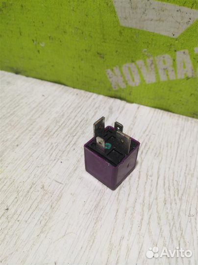 Реле топливного насоса Опель Астра Джи 98-05