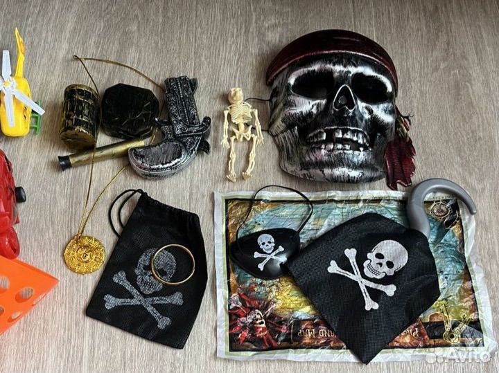 Пакет игрушек