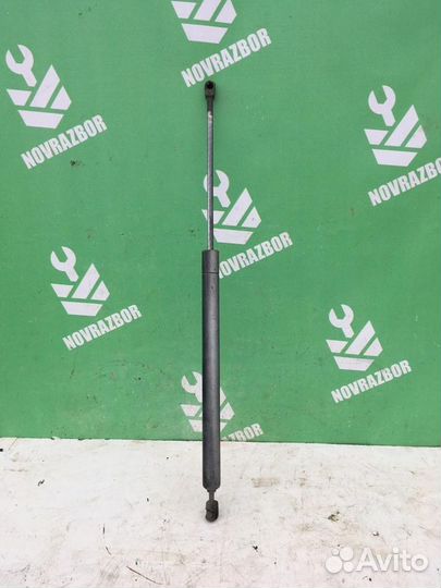 Амортизатор двери багажника Фольксваген Транспор