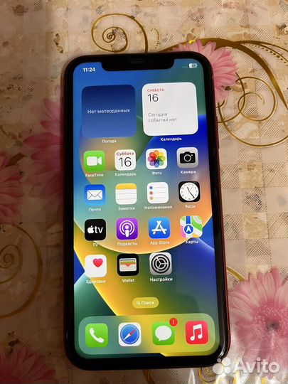 iPhone 11 64gb red